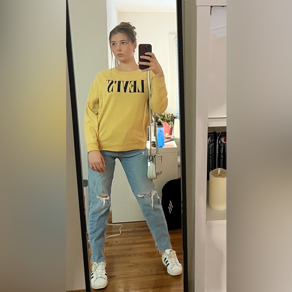 Levi’s Yellow Sweatshirt with Black Print